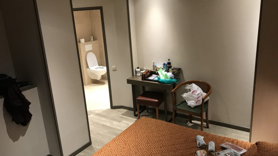 パリからおはようございます