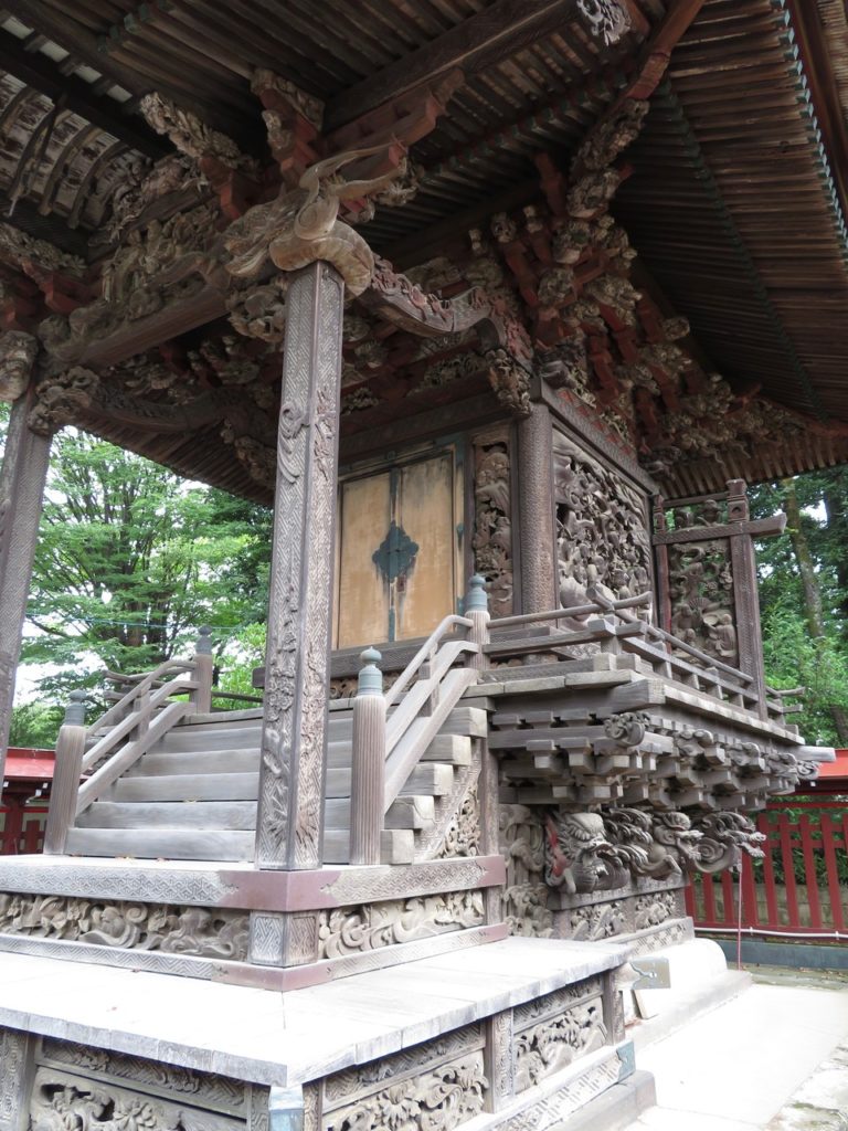 八幡神社本殿