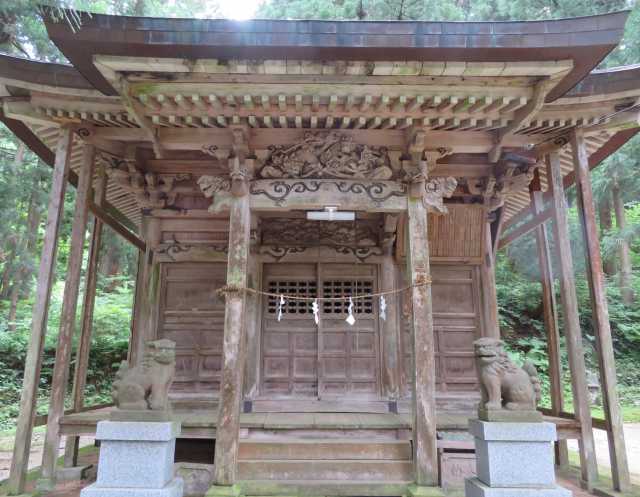南部神社社殿