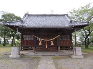 須影八幡神社拝殿