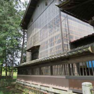 覆屋窓