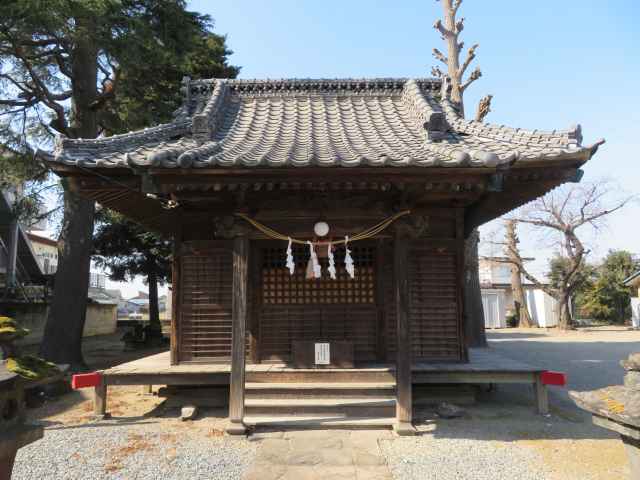 戸谷塚諏訪神社拝殿