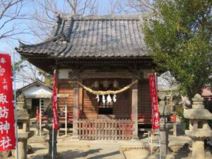 諏訪神社拝殿