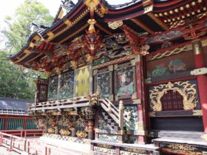 歓喜院聖天堂御本殿中殿と奥殿