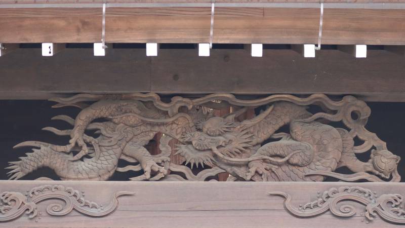 千勝神社拝殿向拝の龍