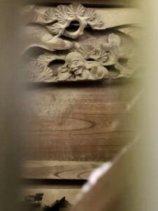 雷電神社御本殿右面