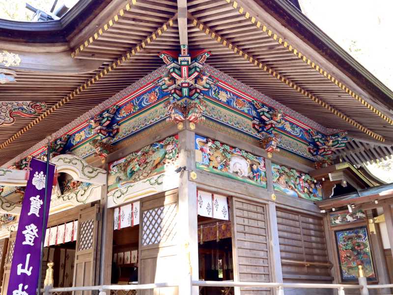 宝登山神社拝殿