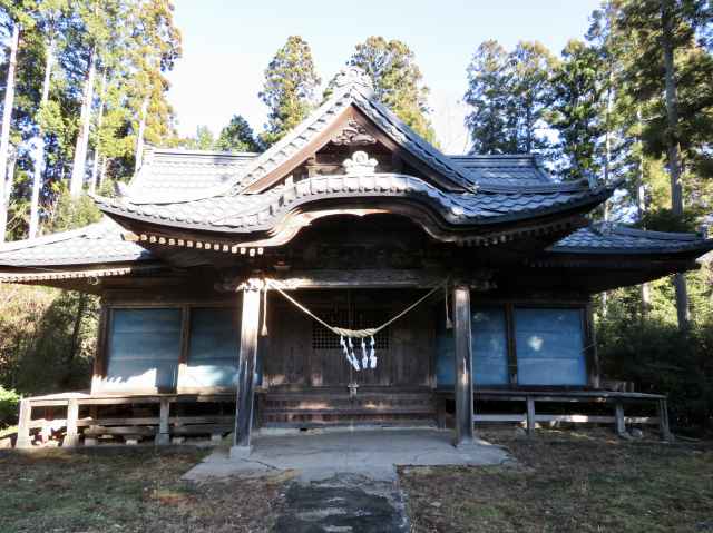 御斎所山熊野神社拝殿