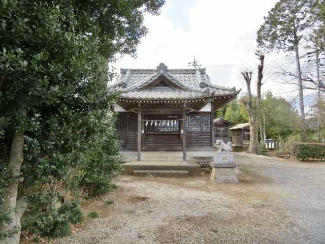 東山神社拝殿