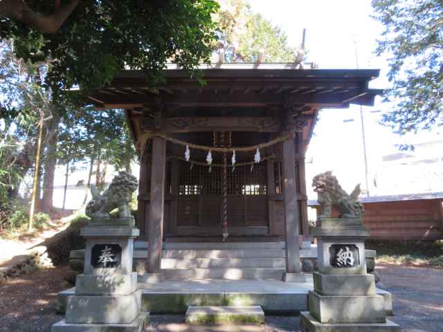 白瀧神社社殿