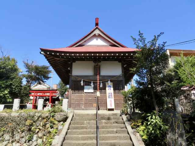 白瀧神社社殿