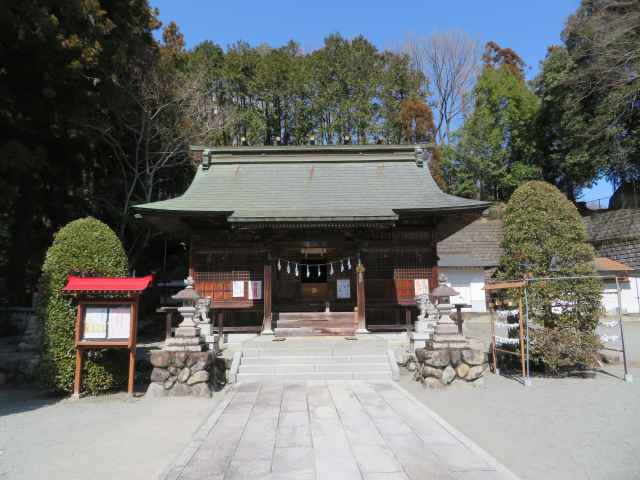岩走神社拝殿