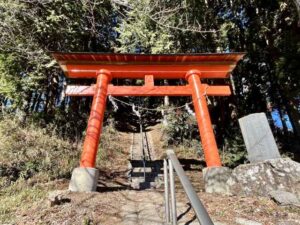 静神社鳥居