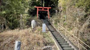 諏訪神社鳥居