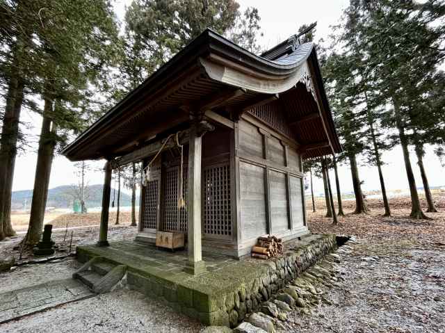 壺井八幡社社殿