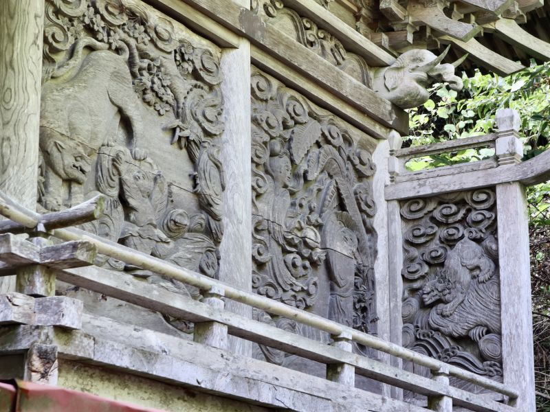 興田神社御本殿胴羽目