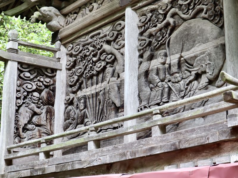 興田神社御本殿胴羽目