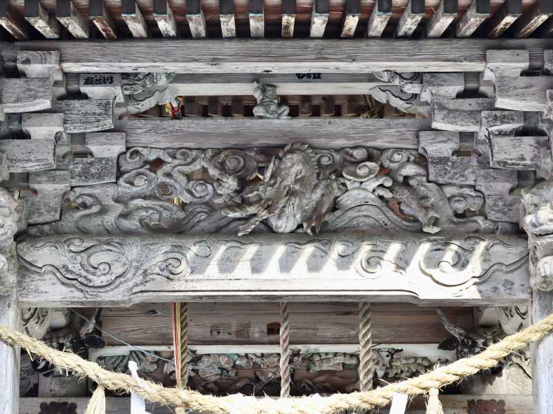 丹内山口神社向拝