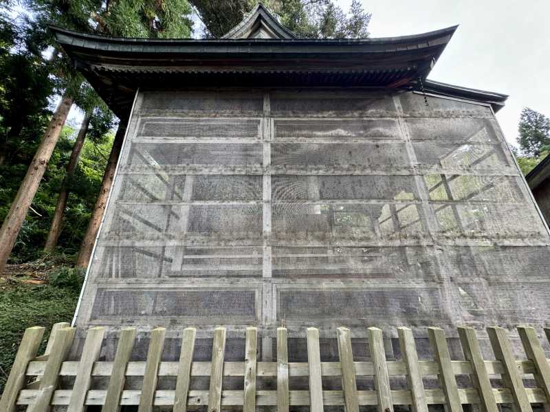 岩崎八幡神社御本殿