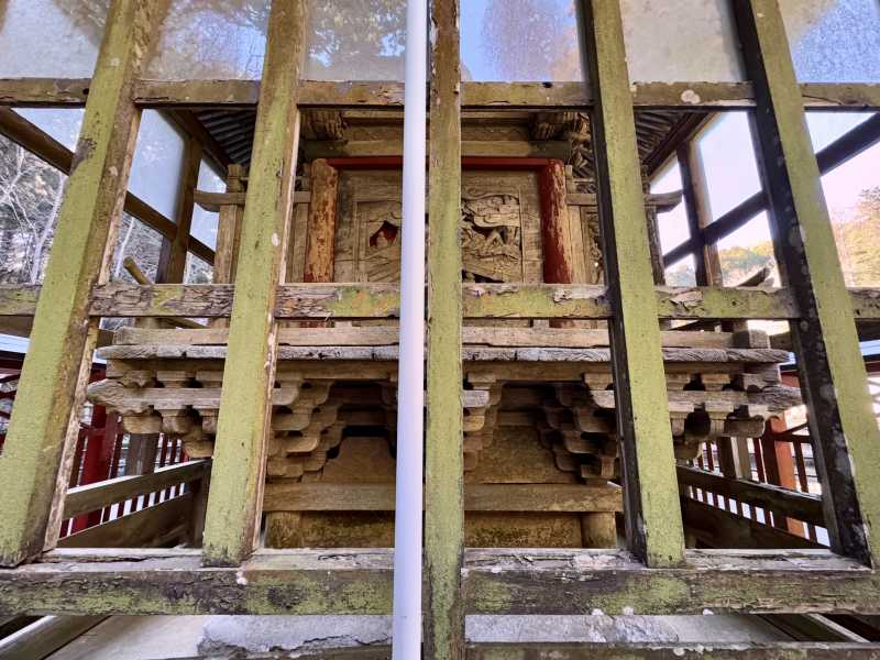 厳島神社御本殿背面