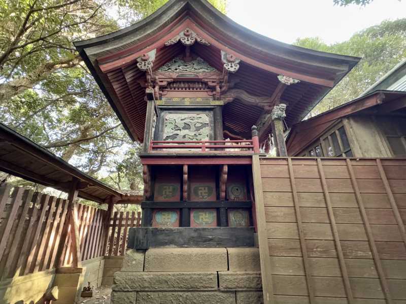 玉沢稲荷神社御本殿