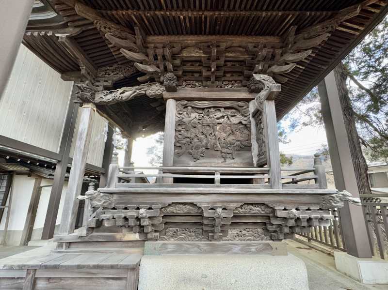 諏訪神社御本殿