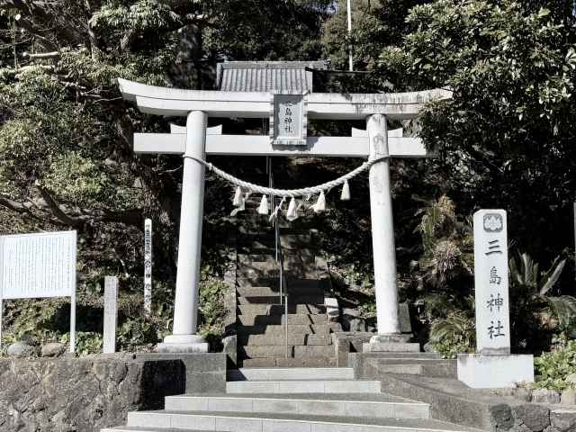 三島神社鳥居