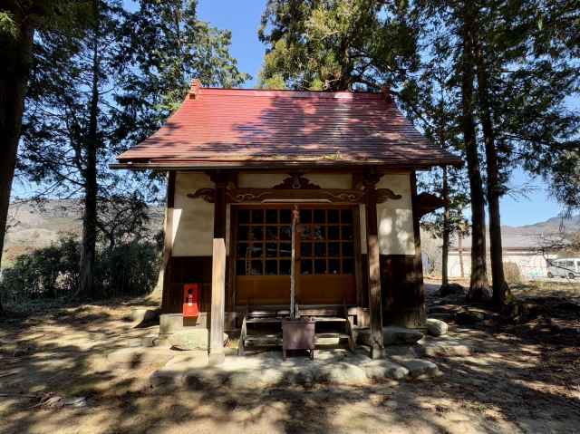 稲荷神社拝殿