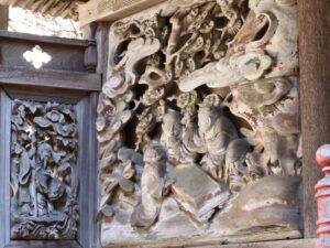 黒保根栗生神社御本殿胴羽目