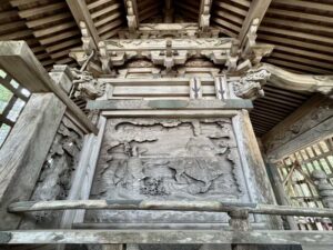 黒川神社御本殿左面