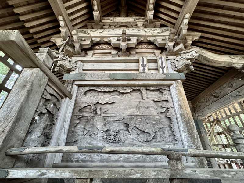 黒川神社御本殿左面