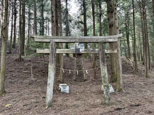 谷倉神社鳥居