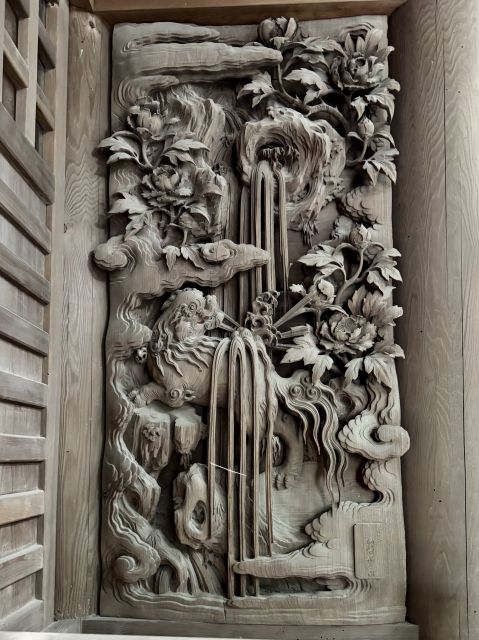 獅子の滝行