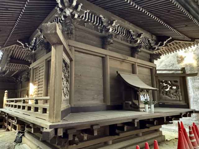 春日神社御本殿