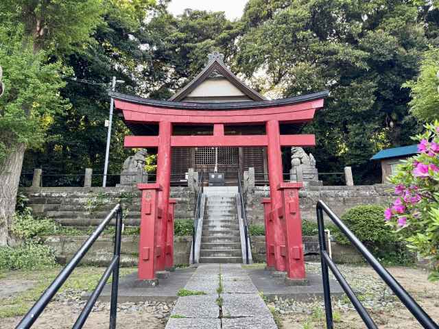 五霊社鳥居