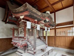 諏訪神社御本殿