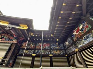 秩父神社幣殿左面