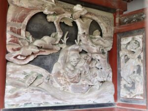 猛禽と画題不明胴羽目