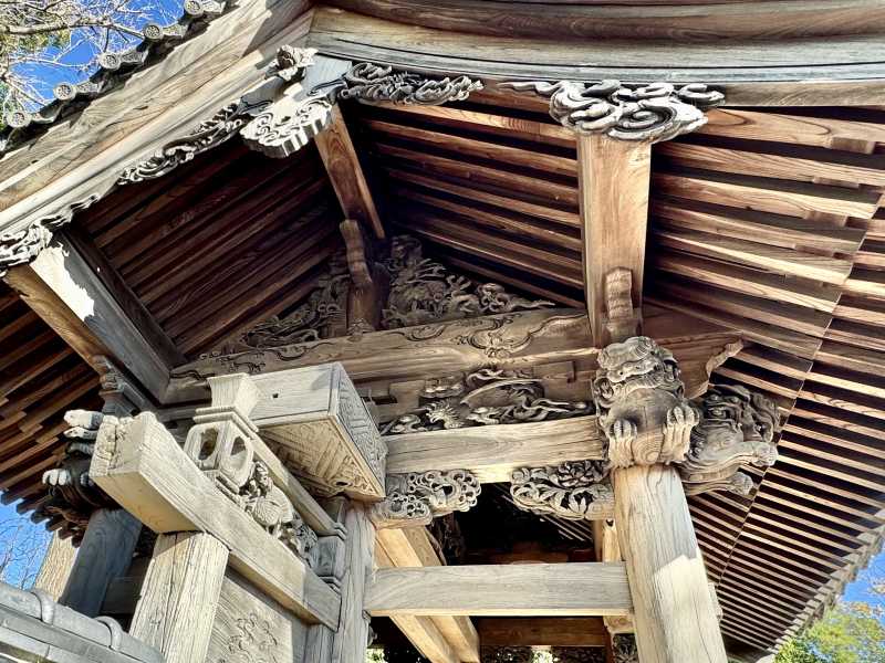 岩殿山息障院山門