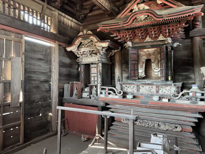 弘誓山無量院観音寺堂宇内部