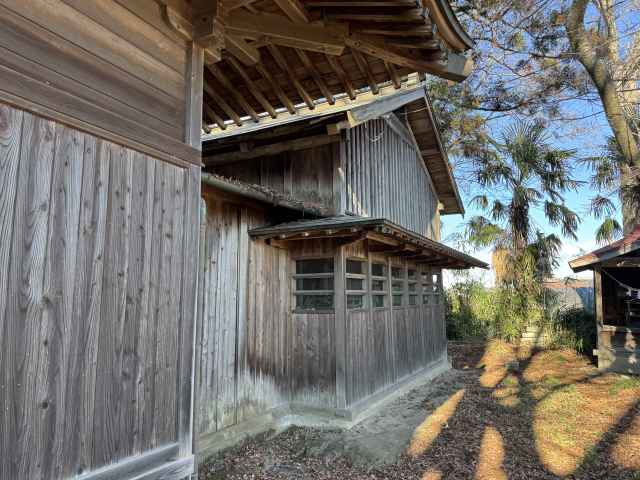 稲荷神社御本殿覆屋