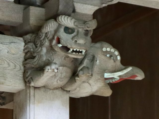 木鼻の獅子と象