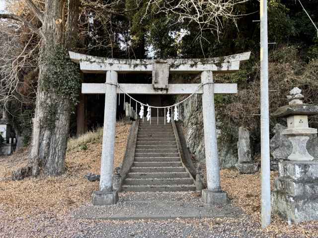 八幡宮鳥居
