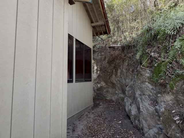 安蘇澤神社御本殿覆屋