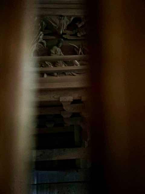 熊野神社御本殿左面
