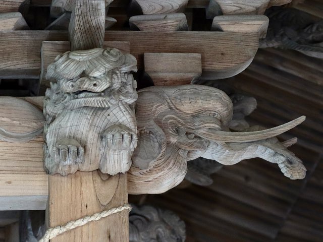 木鼻の獅子と象