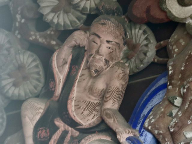 許由