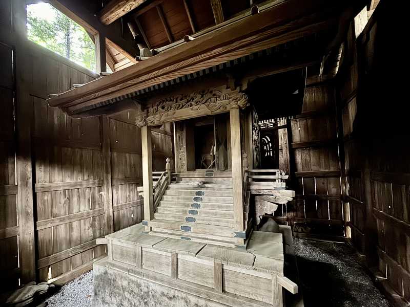 厳島神社御本殿