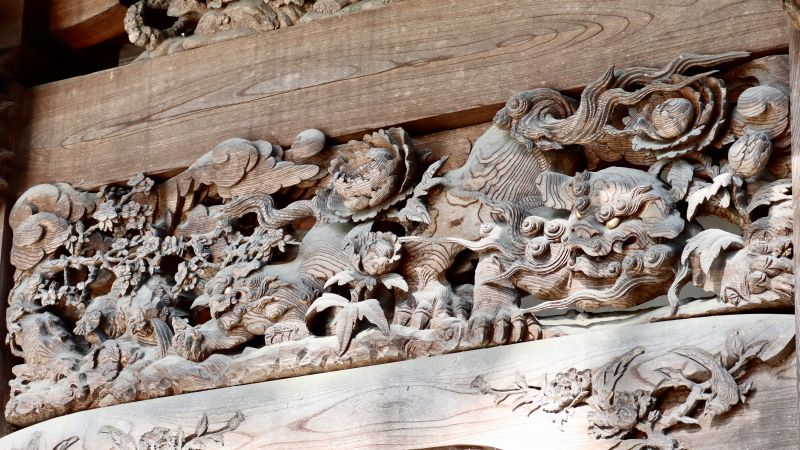 唐獅子牡丹