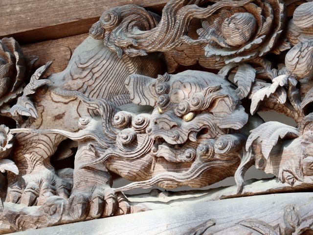 唐獅子牡丹